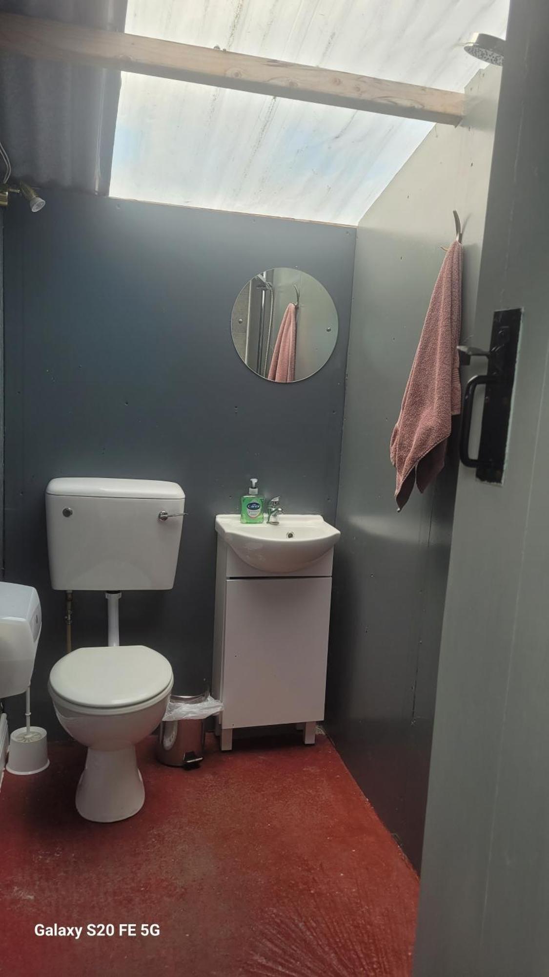 Salmon Island View Apartment Dromineer Ngoại thất bức ảnh